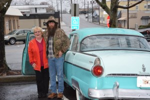 01 Greg Shook visits NGAAR # 31